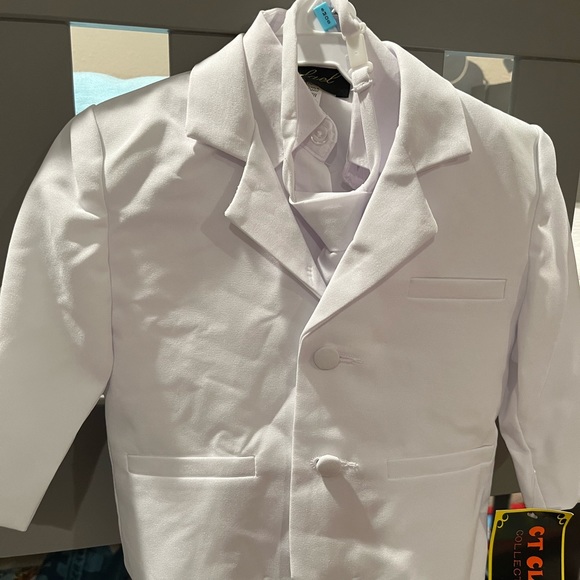 9-12M white suit - Picture 2 of 3